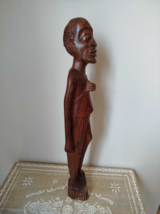 Antiga Escultura em madeira, origem Africana