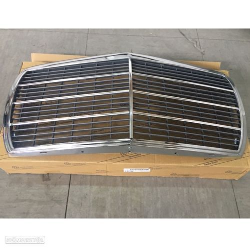 Grelha Mercedes w123 novo