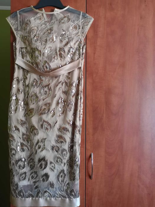 Sukienka z cekinami (wzór pawie oczka)