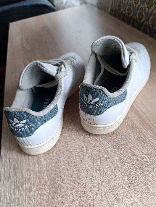 Оригінальні кросівки adidas stan smith