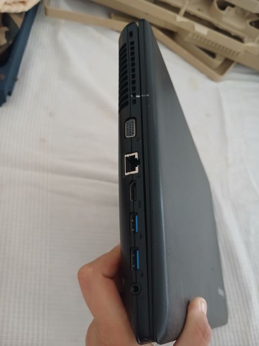 Portátil Lenovo semi novo
