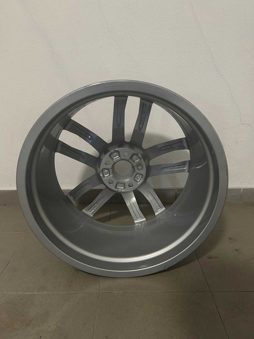 Jante Original Audi A7 / S7 20 Polegadas