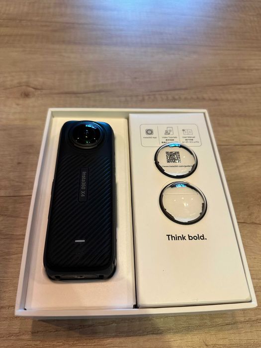 Kamera Insta 360 x4