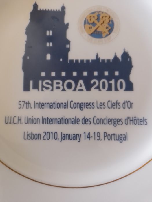 Prato em porcelana Vista Alegre