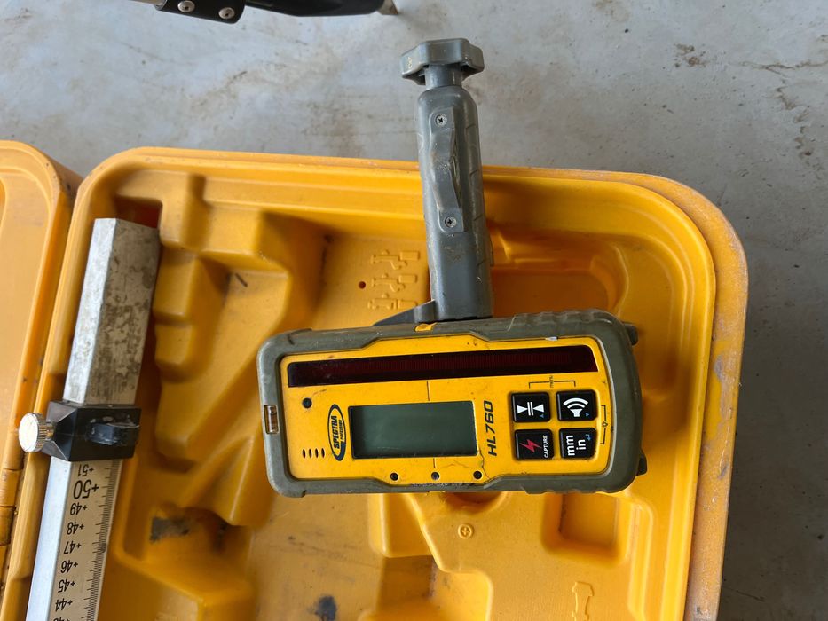 Niwelator laserowy leica spectra hv302 hv301 rugby duży zestaw ze stat