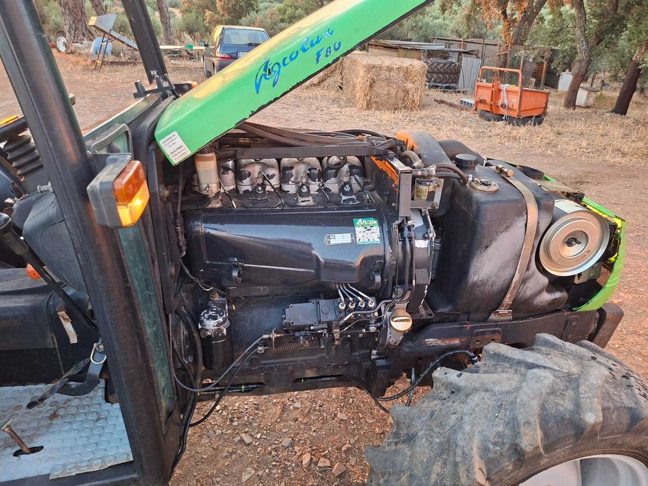 Tractor Deutz 80 cv com tração