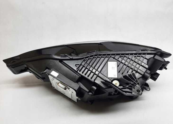 VOLVO XC60 II Фара Фари передні ліва права FULL LED MID LED USA EU Рестайл Дорестайл