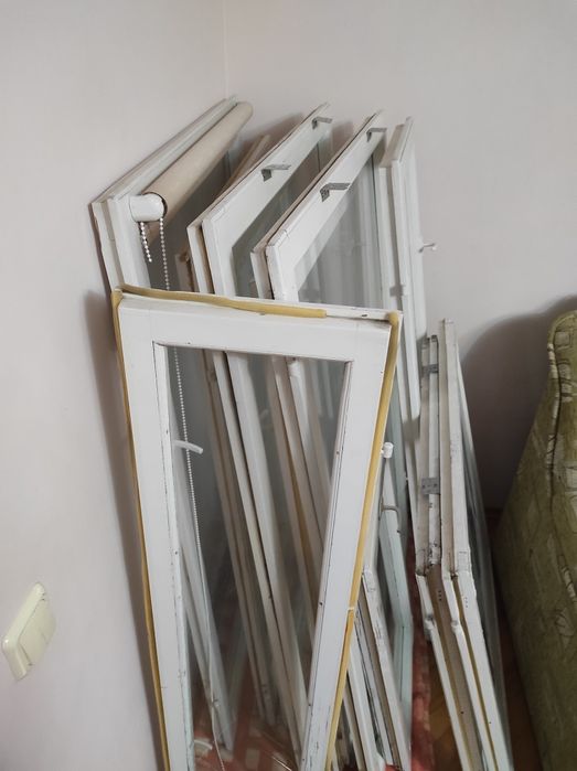 Б/у дерев'яні вікна