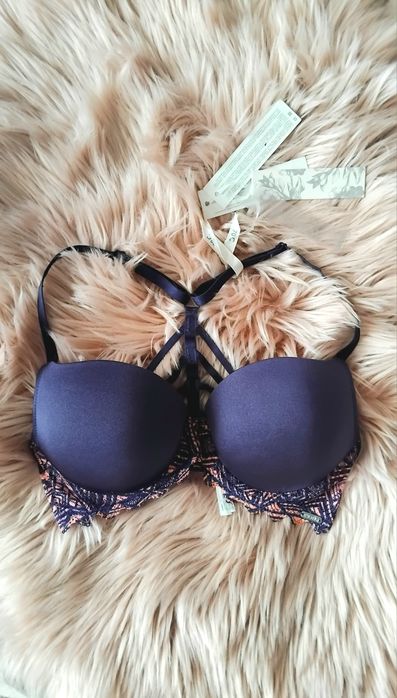 Biustonosz push-up Esotiq rozm. 70 B