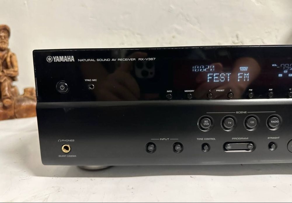 Pilot! 5.1 AVR Amplituner Yamaha RX V 367 , 120 Wat, 3D HDMI