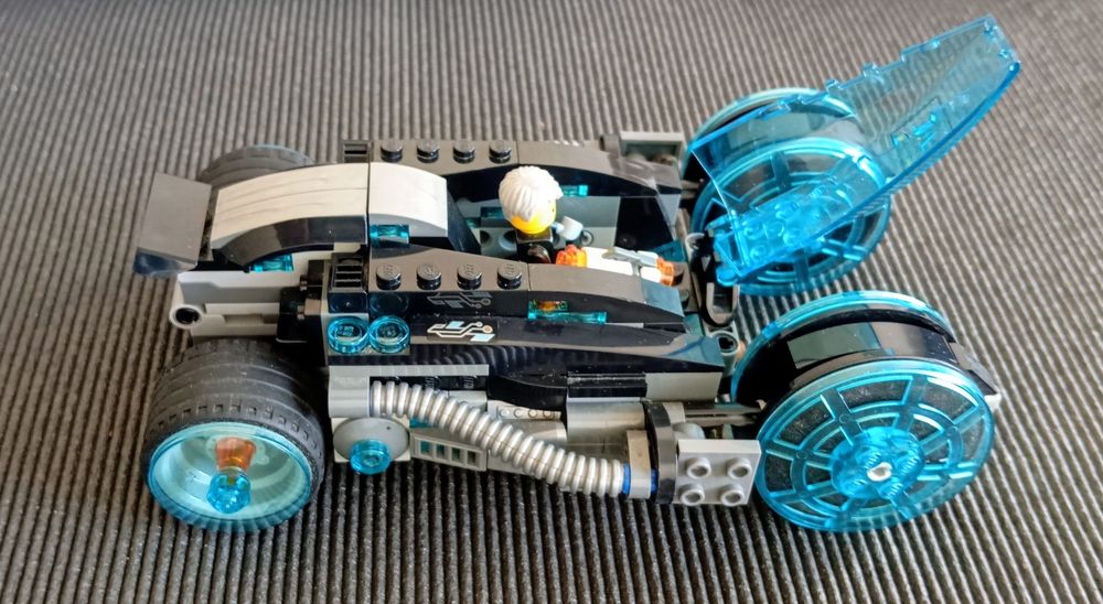 Lego Ultra Agent .