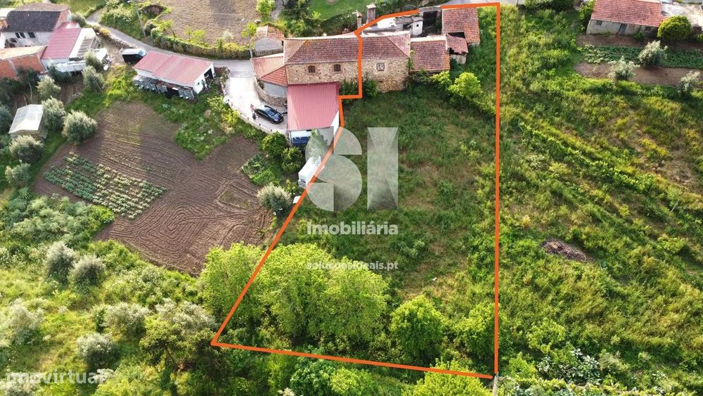 Moradia para Restaurar T2+1