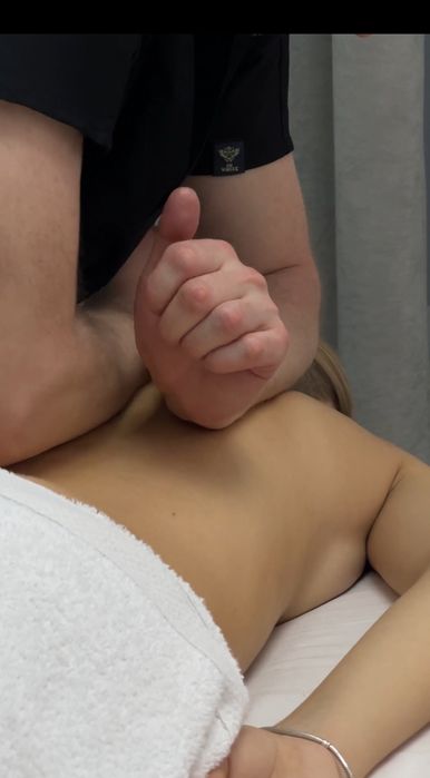 Профессиональный массаж. 650 грн. Позняки