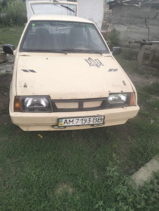 Продам ваз 2108 на ходу