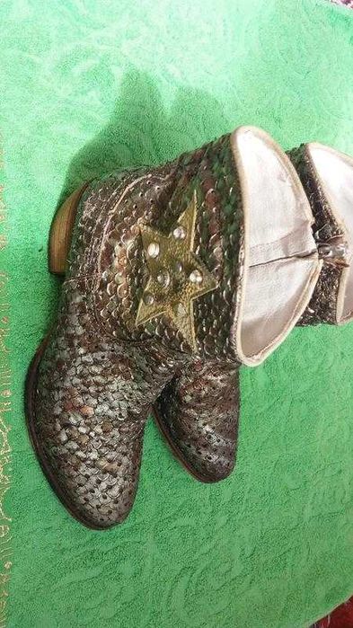 Женские бот в стиле вестерн из змеиной кожи  италии vero cuolo ручн.р