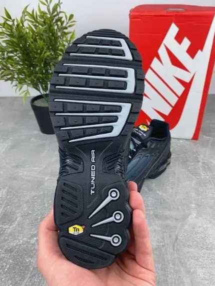 Air_Max_TN_Plus_III_R.40