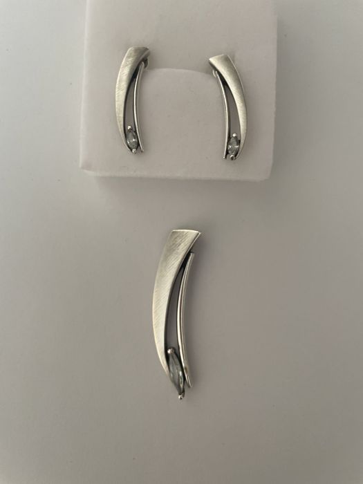 Srebry komplet biżuterii Apart