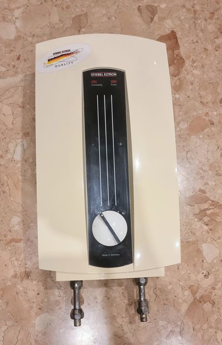 Проточний німецький водонагрівач Stiebel Eltron DHA 4/8