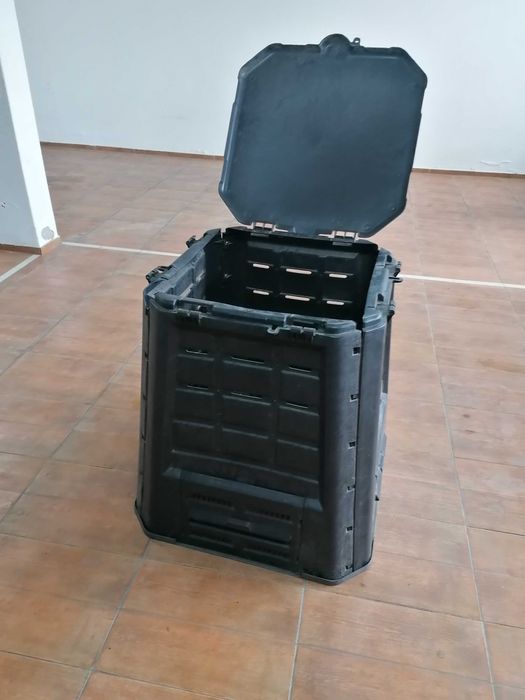 Compostor 60X60X73cm - 260L (usado)