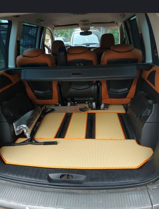 Продаєтьця Лянча федра