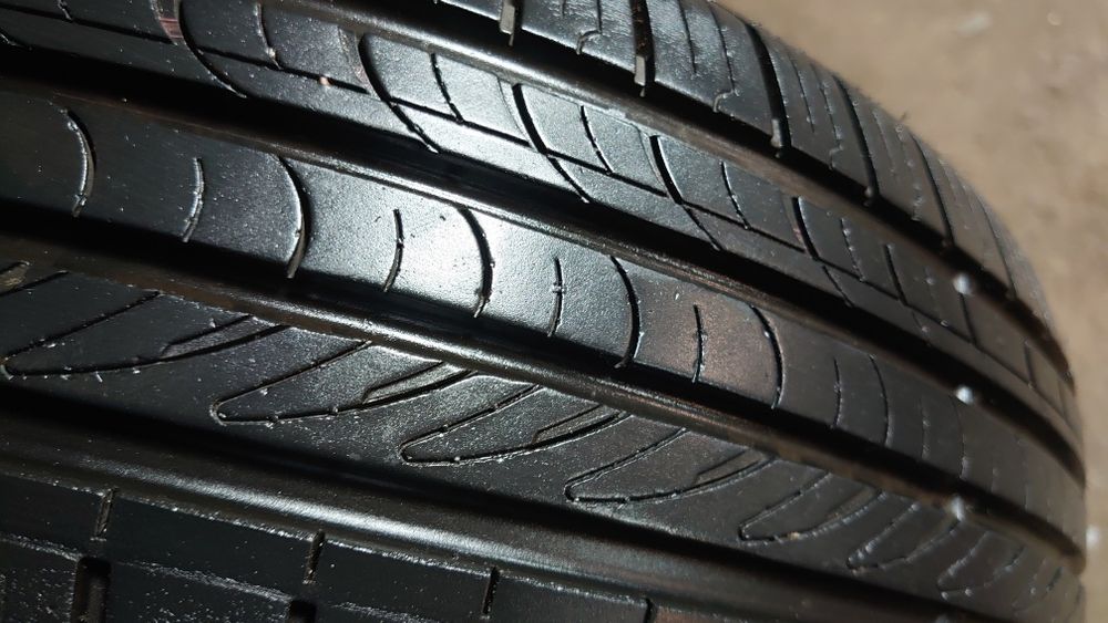 Пара летних шин Nexen NBlue Eco SH01 185/60 r15 185 60 15