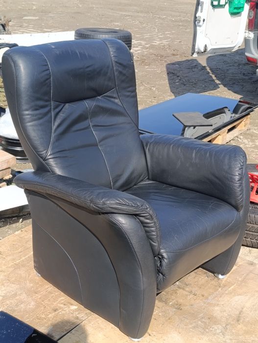 Шкіряний диван  Німеччина