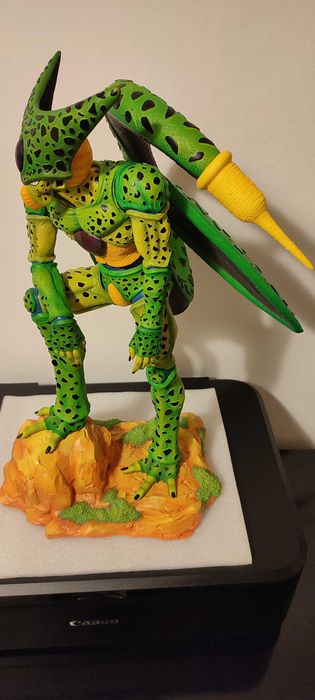 Cell Dragon Ball Resina