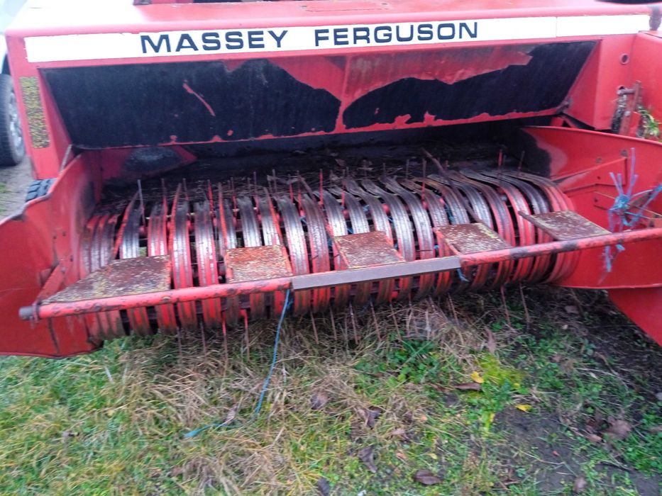 Прес подборщик.Майсей 128.