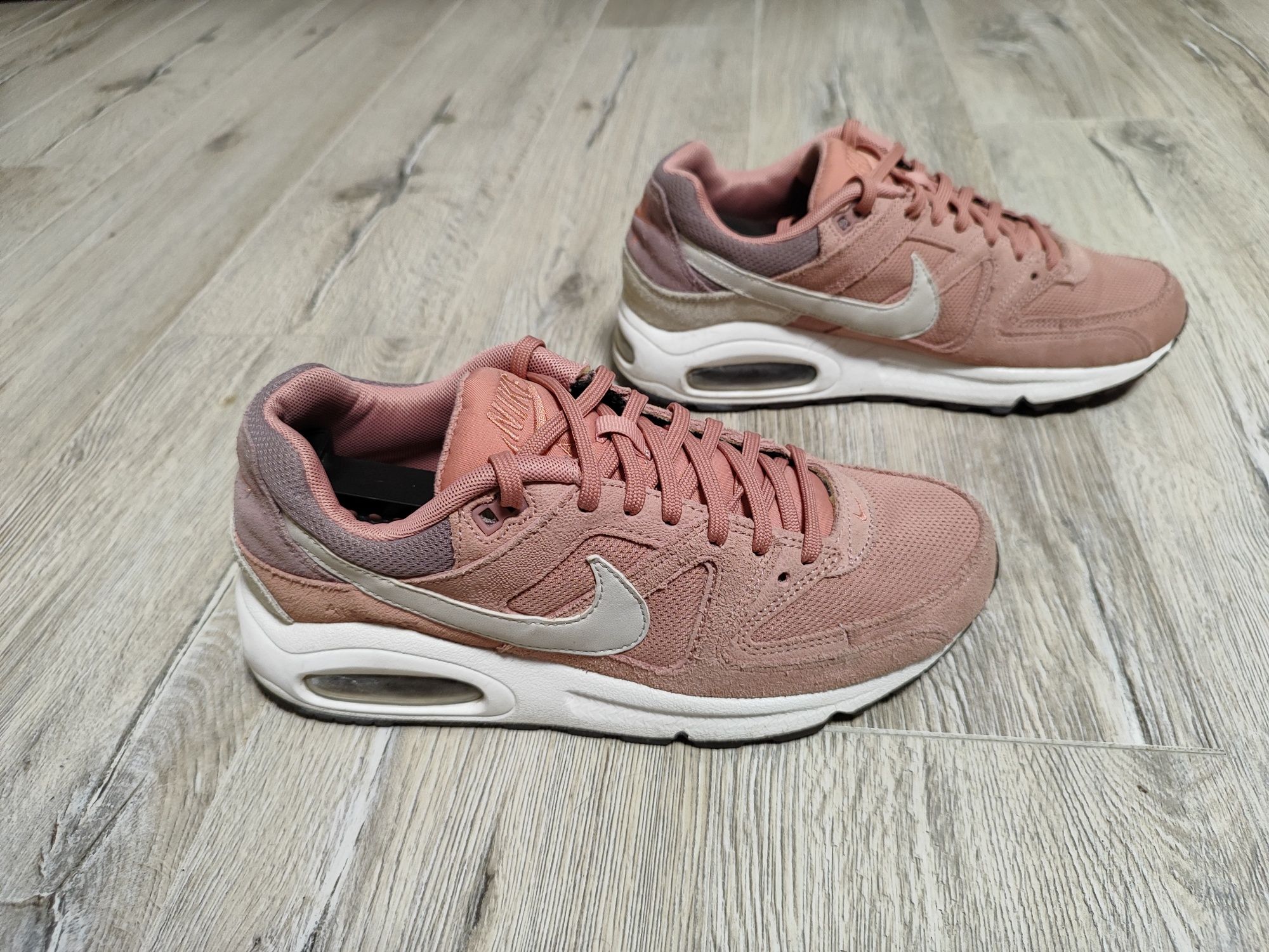 nike air max command 38 650 Olx