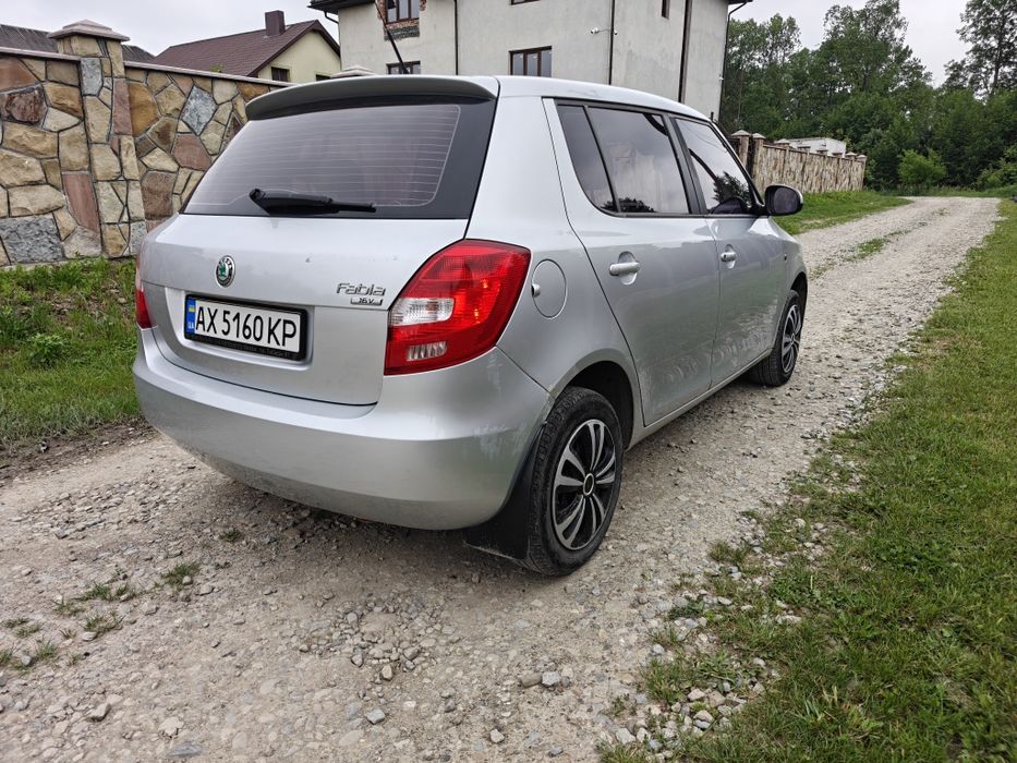 Skoda Fabia 1.4 бензин
