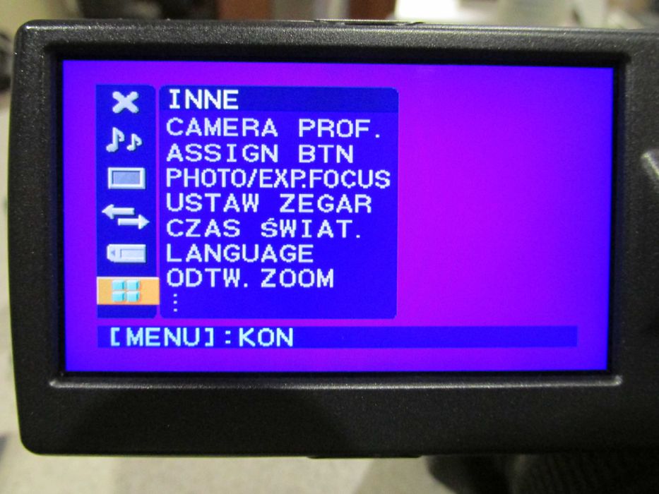 Kamera cyfrowa Sony HDR-FX1000E + lampa + akcesoria