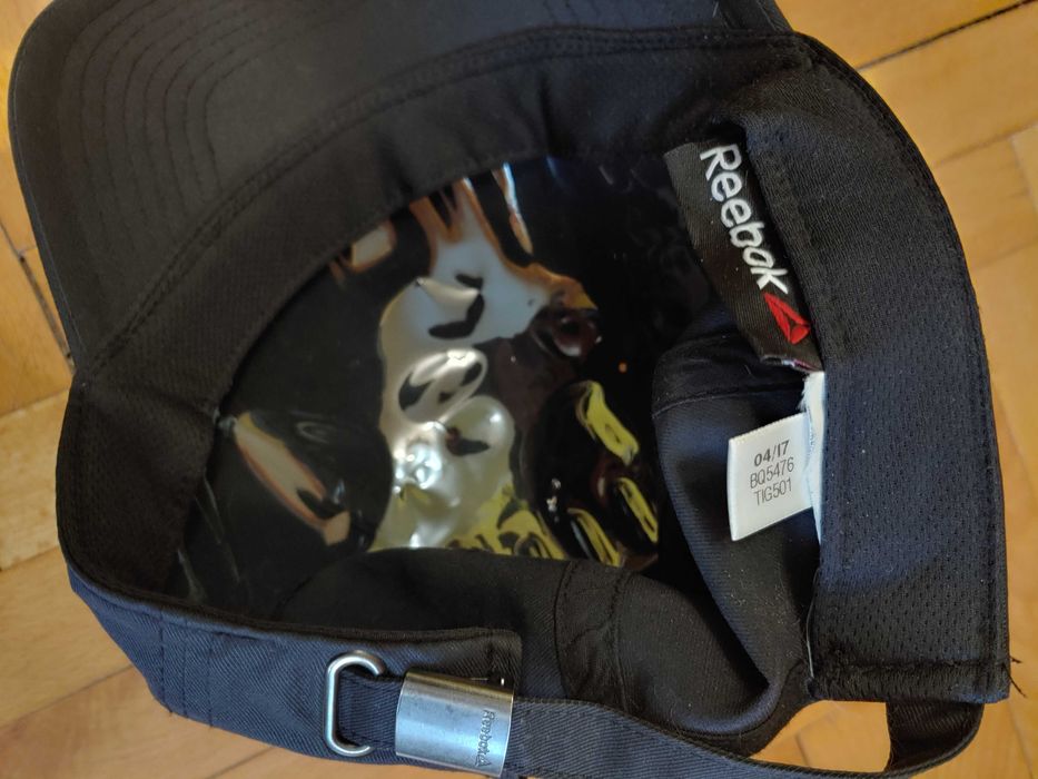 Панами, кепки Arcteryx, Reebok, Buff, Forclaz