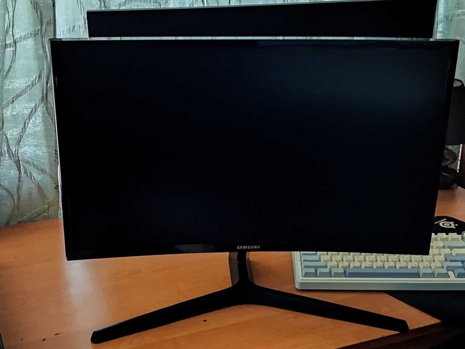 Монітор 23.6" Samsung Gaming C24RG50 144Гц
