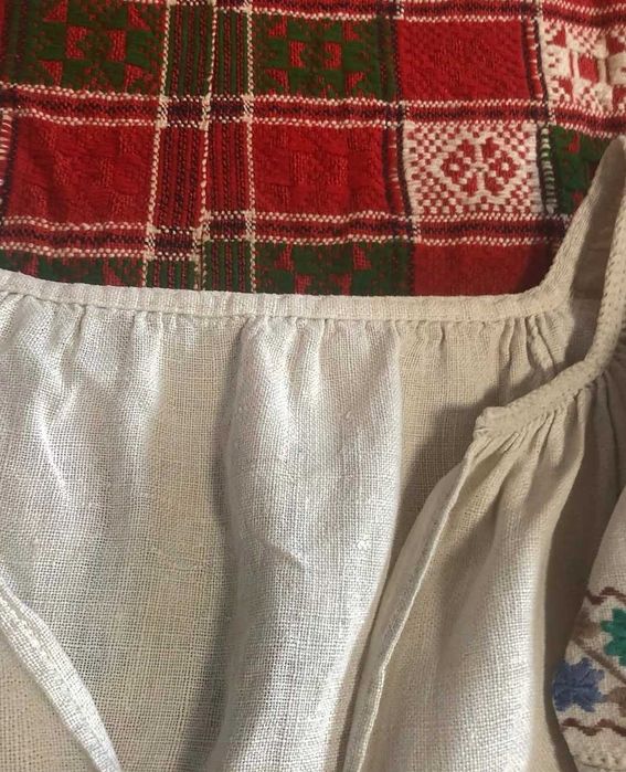 Стародавня вишивана сорочка Полтавщина