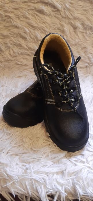 Чоботи робочі з залізним носком