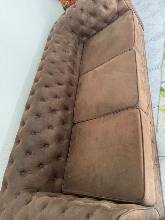 Sofa chesterfiel