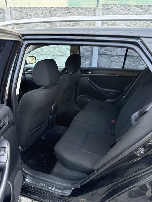 Toyota Avensis 2.0