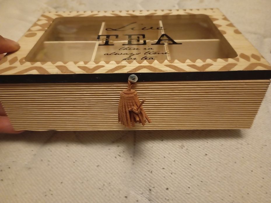 Caixa de chá em madeira NOVA