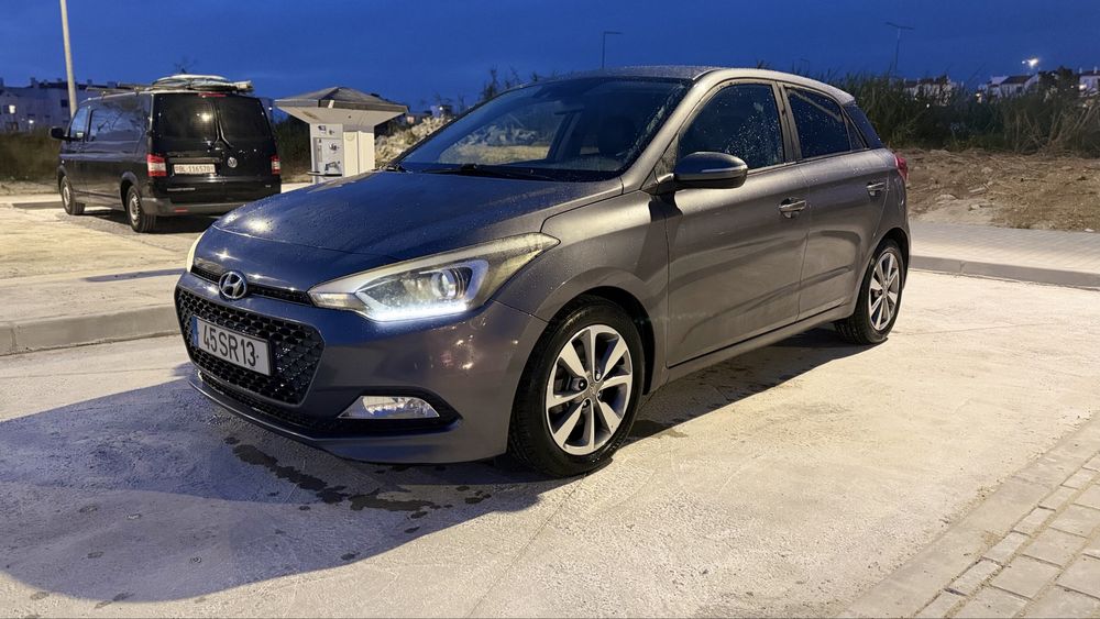 Hyundai i20 1.2 CRDi Nacional em optimo estado