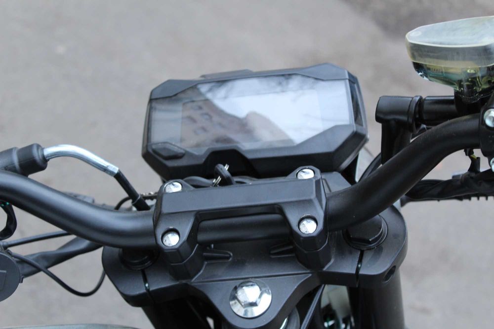 Мотоцикл SPARK SP200R-33