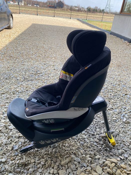 Fotelik samochodowy Besafe Twist i-size