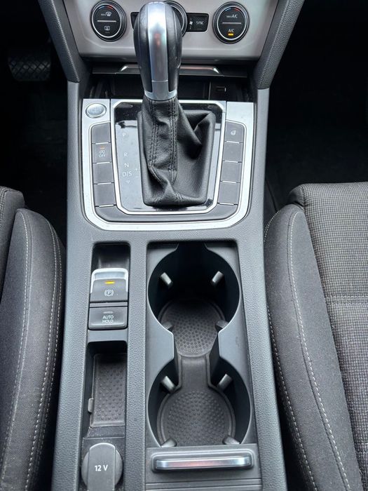 VW Passat B8 Variant 2.0 TDI SCR DSG 150 KM
