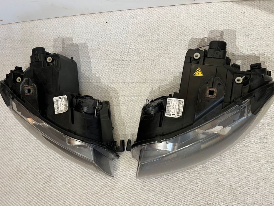 Фари Audi A3 8P (біксенон, оригінал) 8P0 941 003 R 8P0 941 004 L