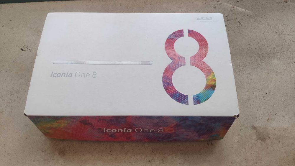 Tablet 8'' em muito bom estado!!!