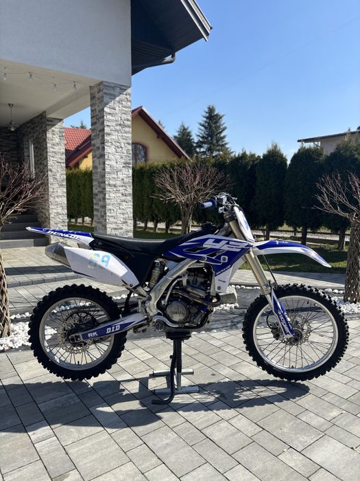 Yamaha yzf250 akrapovic