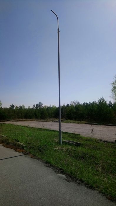 Продам 5 фонарнных столба . По одному не продаю , только все и сразу .