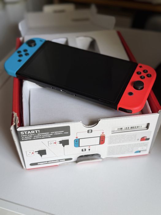 Nintendo Switch OLED Neon Blue / Neon Red – Como Nova na Caixa