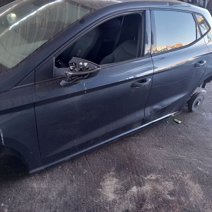 Portas completas Seat Ibiza 5 kj1 ( ja nao tenho porta passageiro)