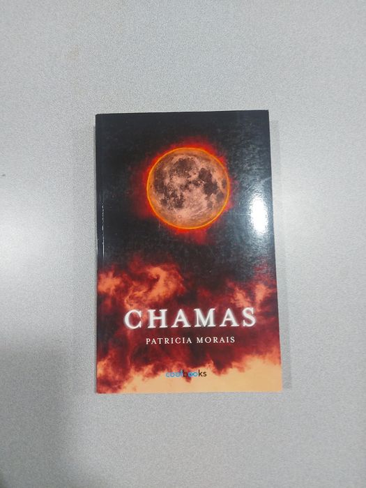 Book | Flames - Patricia Morais | NEW