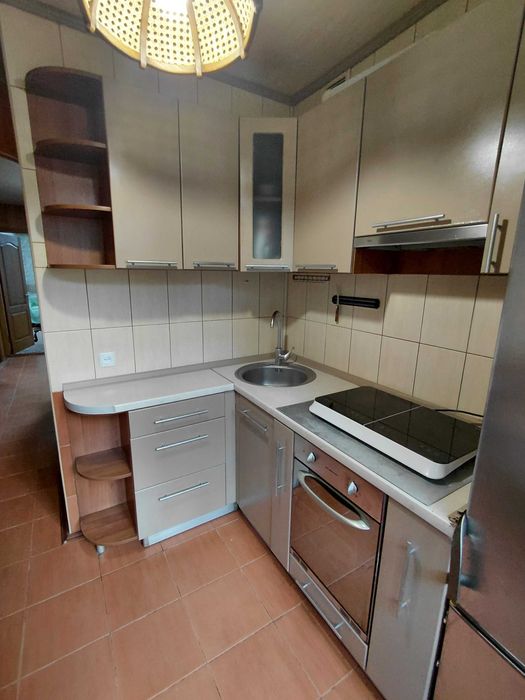 E S3 Продам 3 к квартиру просп. Тракторостроителей,87 Б